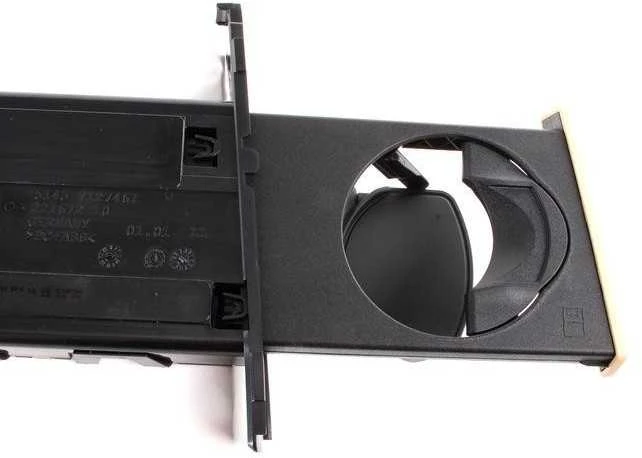 BMW E90 E91 E92 E93 Priekinis prietaisų skydelis dešinysis smėlio spalvos puodelių laikiklis 9173473