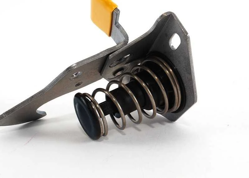 BMW E90 E91 E92 E93 variklio dangčio apsauginis fiksatorius originalus 51237073916