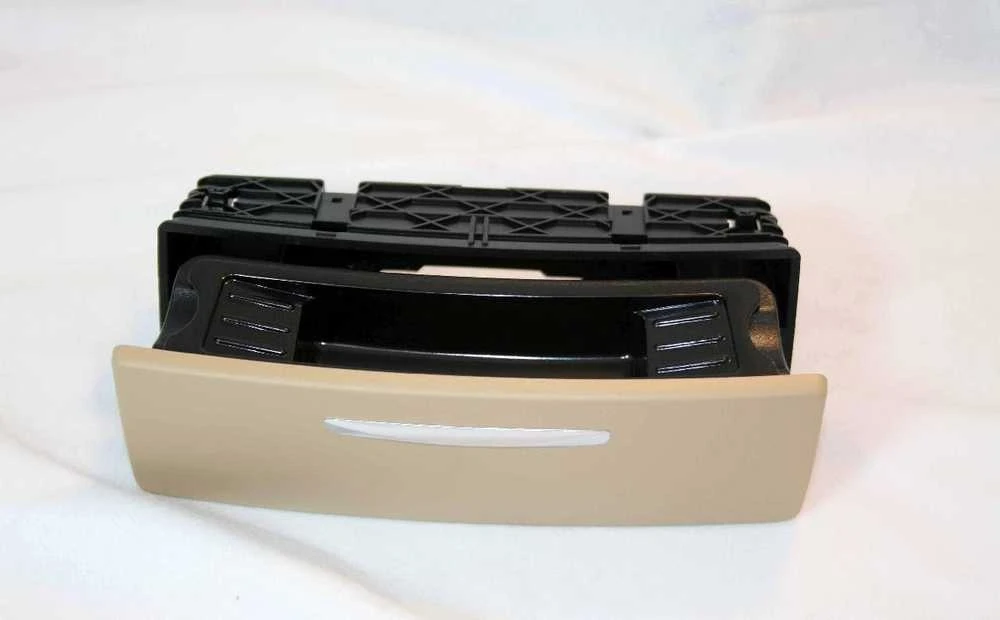 BMW E90 E91 galinė peleninė originali 51167138527