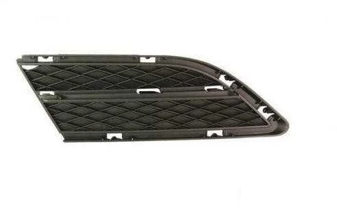 BMW E90 E91 LCI Dešinė Uždara Grotelė Originalus 51117138418