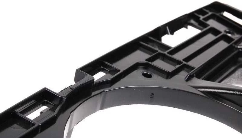 BMW E90 E92 E93 garsiakalbio dangtelio laikiklis originalus 51457123751