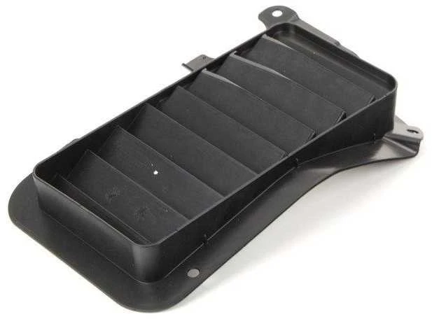 BMW E90 E93 alyvos aušinimo ortakis kairėje pusėje originalus 51747260405
