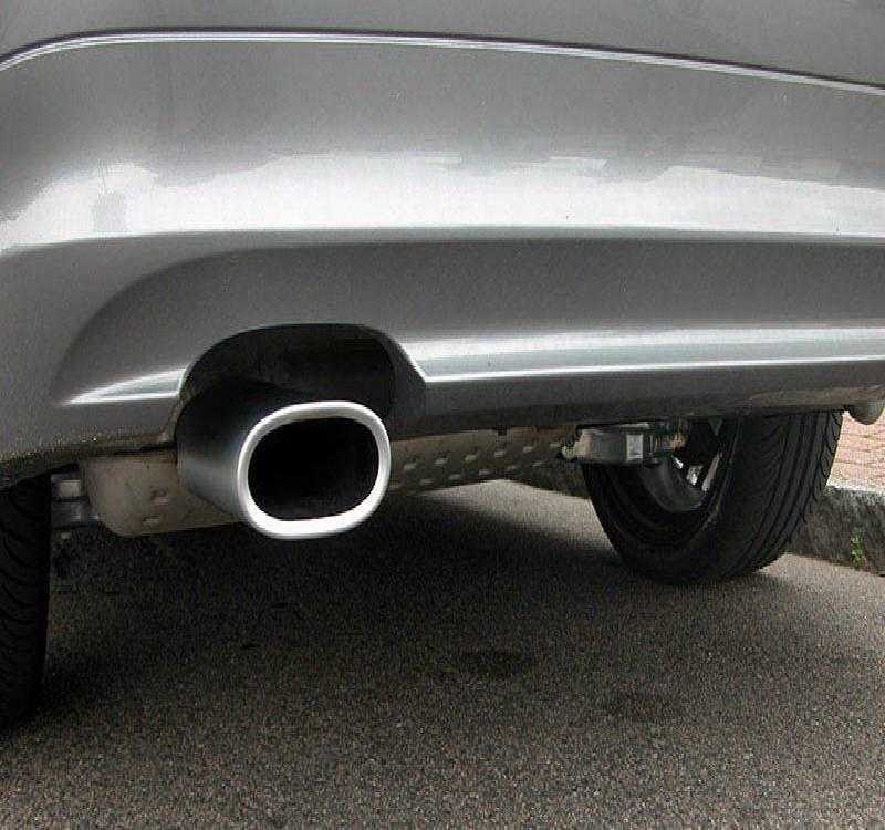 BMW E90 išmetimo galinė vamzdelio apdaila sidabrinė originali 18307618463