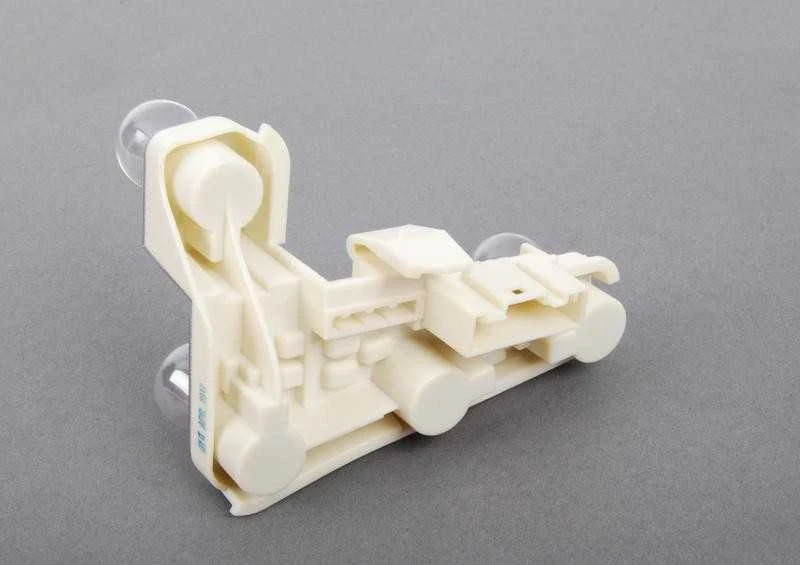 BMW E90 Naujas originalus kairysis N/S galinis išorinis žibintų lemputės lizdas 6937473