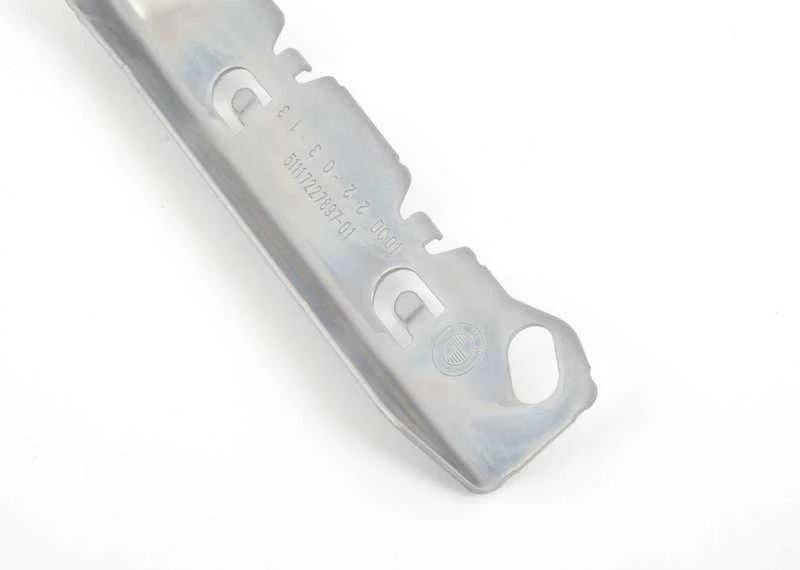 BMW E92 E93 priekinio bamperio įdėklas kairėje pusėje originalus 51117227897