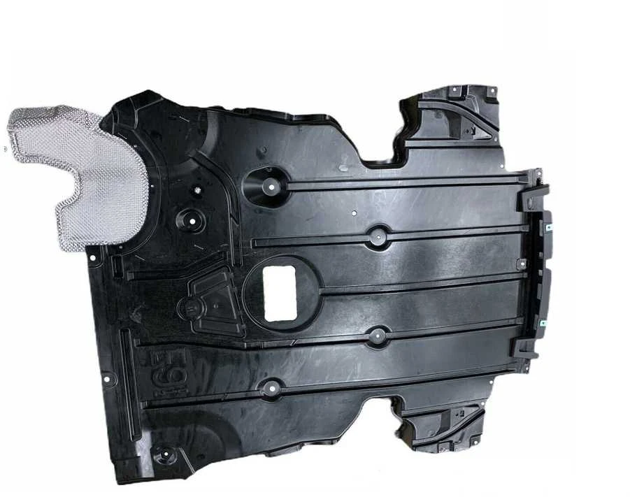 BMW E92 ekranas po variklio dangčiu Originalus 51758046335