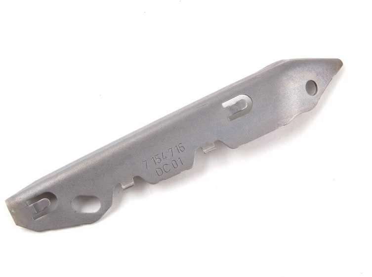 BMW E92 priekinio bamperio įdėklo kreipiančioji dešinė pusė Originalus 51117154716