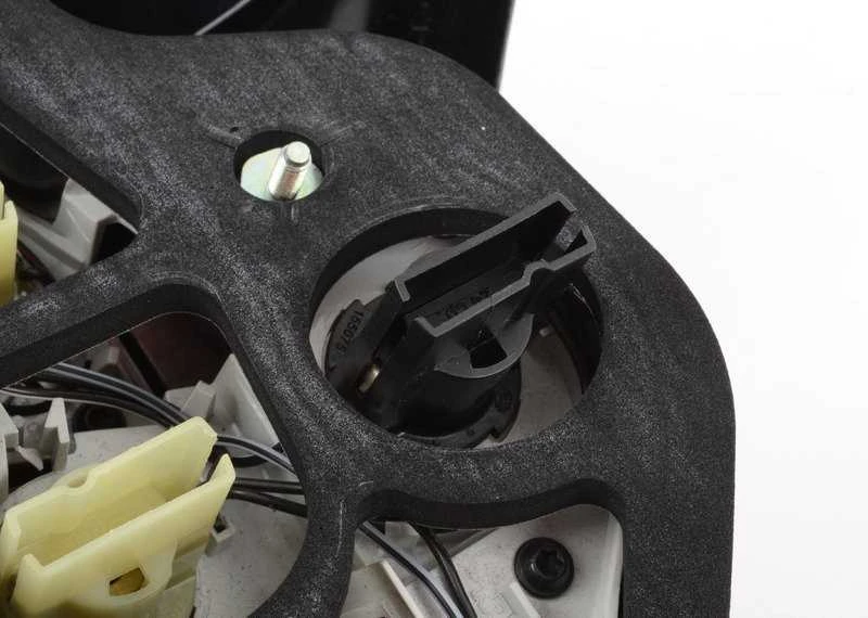 BMW E92 Rankinis diržas kairėje pusėje Originalus 72117330781