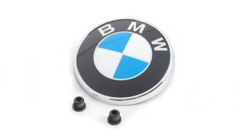 BMW E93 bagažinės emblema originali 51147146052