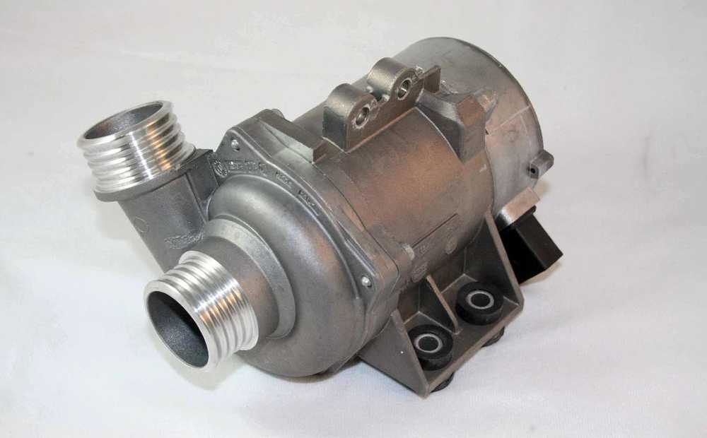 BMW Elektrinis Aušinimo Siurblis E81 E87 E90 E60 E63 X1 E84 Originalus 11517586925