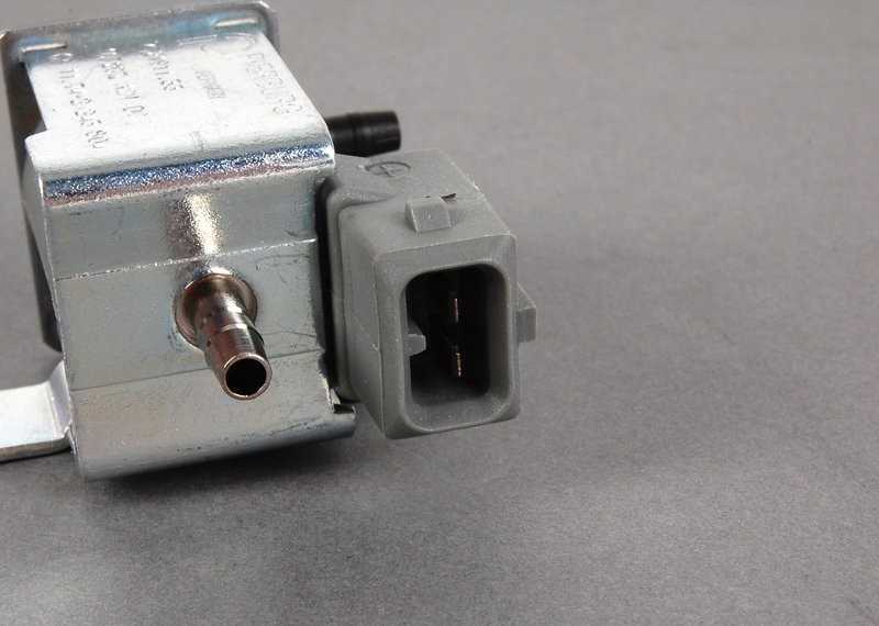 Bmw Elektro Ventil 3 E36 5 E34 Originalus 17302243804
