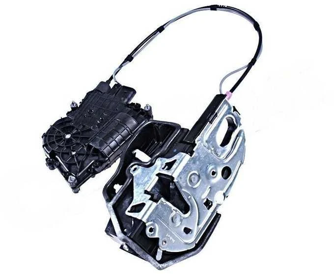 Bmw F07 520d 530d Užraktas Su Komplektuotas Priekinis Kairysis Originalus 51215A36E13