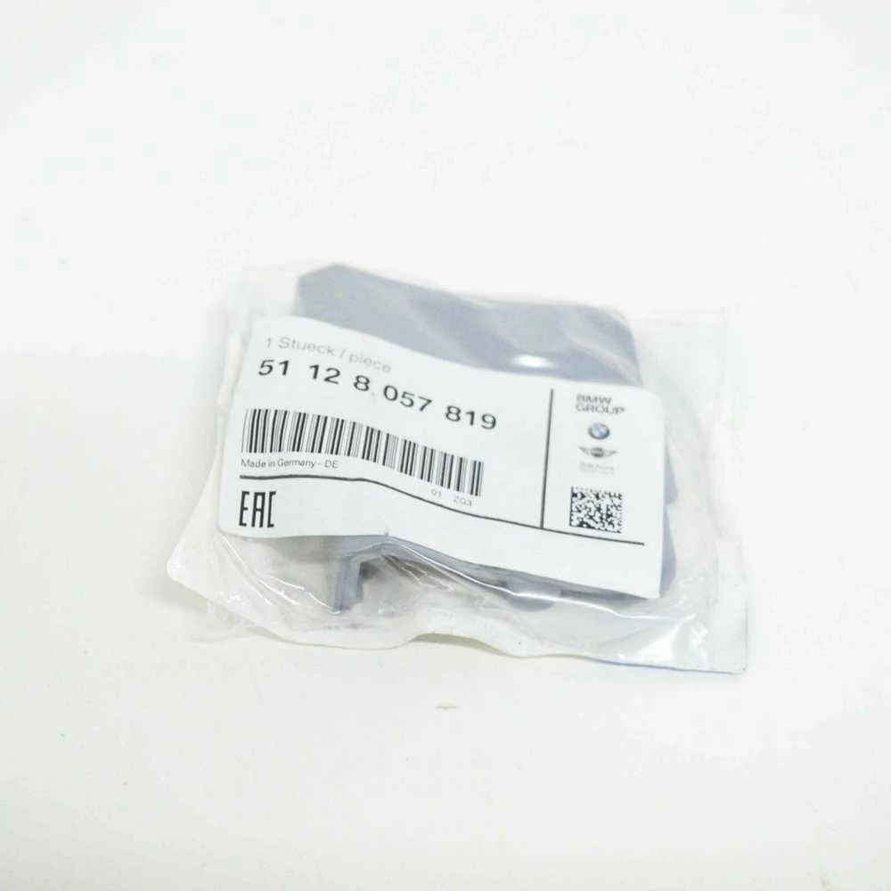 BMW F07 GT M Sport Galinio bamperio vilkimo kablio akies dangtelis 51128057819 Originalus
