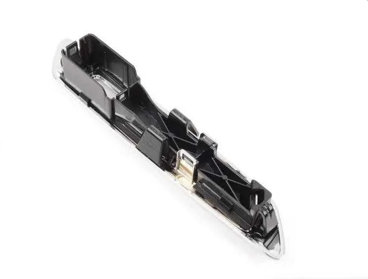 BMW F10 F11 Apdailos šoninis skydelis priekinis dešinysis originalus 51137336648