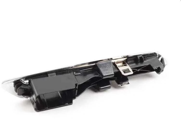 BMW F10 F11 Apdailos šoninis skydelis priekinis dešinysis originalus 51137336648