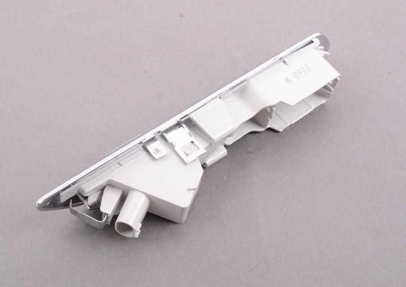 BMW F10 F11 Dešinysis Papildomas Rodomasis Žibintas Originalus 63137154170