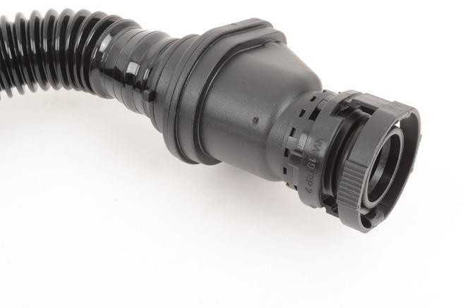Bmw F10 F12 F13 ventiliacijos žarnelė originali 11157843151