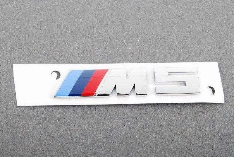 BMW F10 priekinio radiatoriaus inksto grotelių emblema originali 51138059945