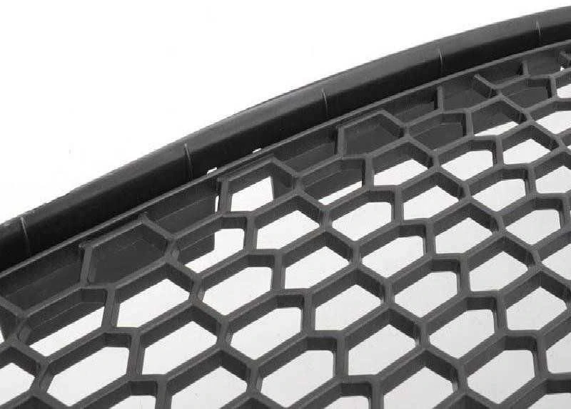 BMW F12 priekinio bamperio centrinės M grotelės Originalus 51118050494
