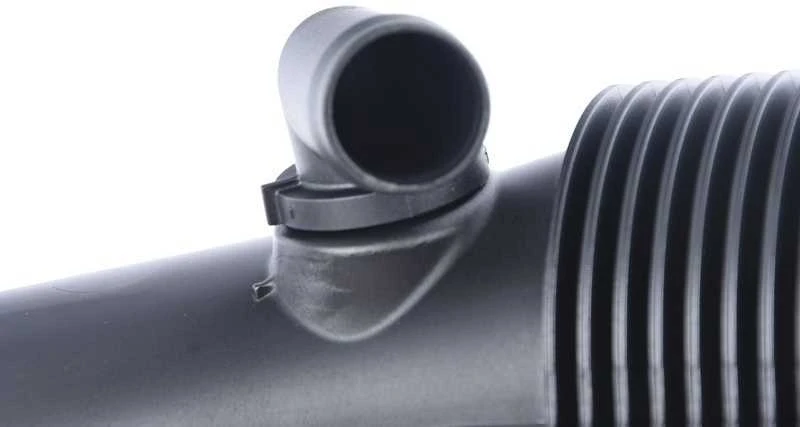 BMW F15 F16 variklio oro įsiurbimo žarna originali 13717638568