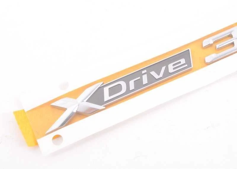 BMW F15 F16 X5 X6 xDrive35i priekinių kairiųjų arba dešiniųjų durų emblema 51147345059 originali