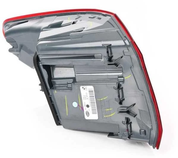 BMW F16 galinis dešinysis žibintas Originalus 63217314862