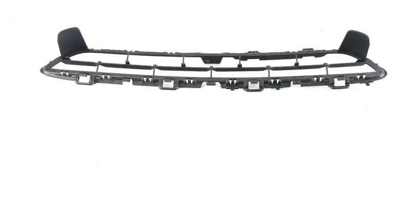 Bmw X6 F16 Priekinio Buferio Centrinės Viršutinės Atviros Grotelės Originalus 51117319767