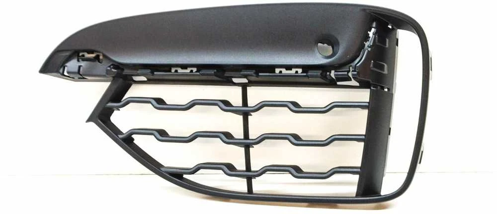 BMW F16 priekinis bamperis kairėje atidarytos M grotelės Originalus 51118069325