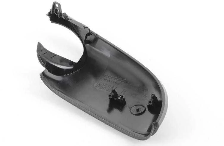 BMW F20 apatinė korpuso dalis dešinėje pusėje Originali 51167184130