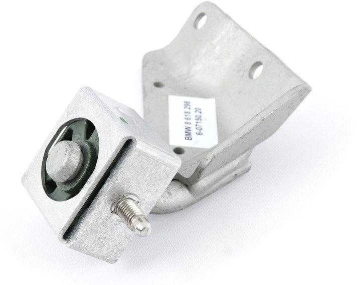 BMW F20 F21 F30 F31 F32 F33 F34 F36 Transmisijos Laikiklis Originalus 18208631946