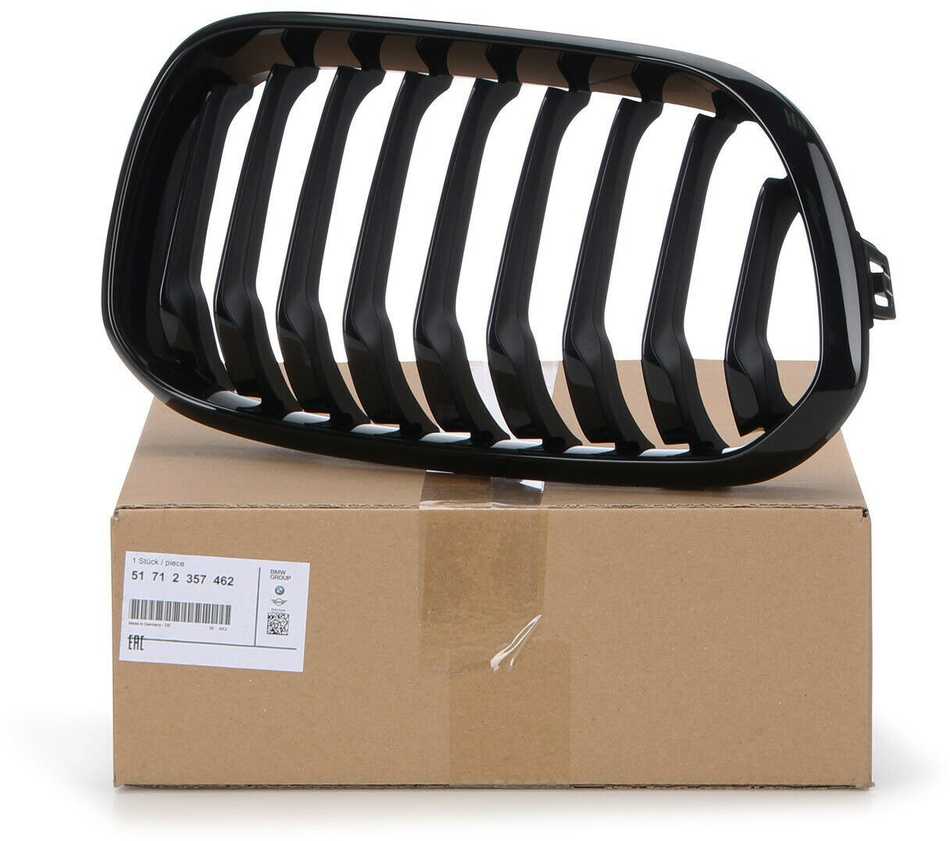 BMW F20 F21 LCI Ornam Grotelės Juodos Blizgios Priekinės Originalus 51712357462
