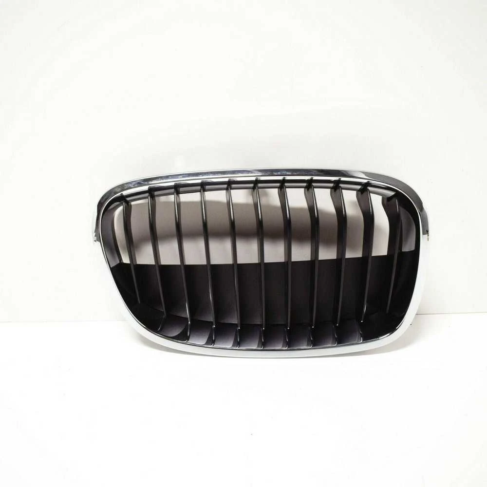 Bmw F20 F21 Priekinis Dešinysis Grillis Originalus 51137324390