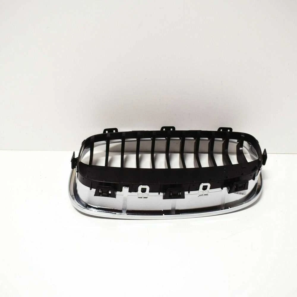 Bmw F20 F21 Priekinis Dešinysis Grillis Originalus 51137324390