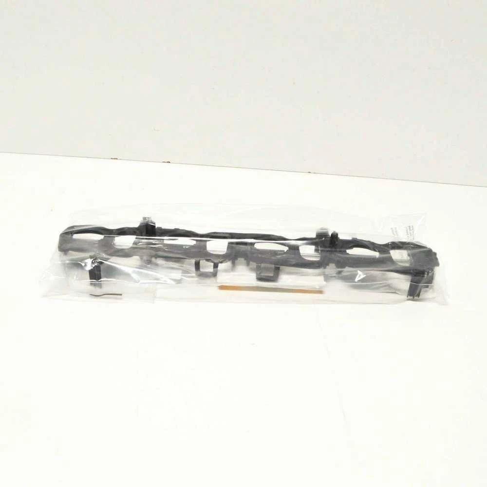 BMW F20 F30 F10 įsiurbimo kolektoriaus tarpiklis 11617812938