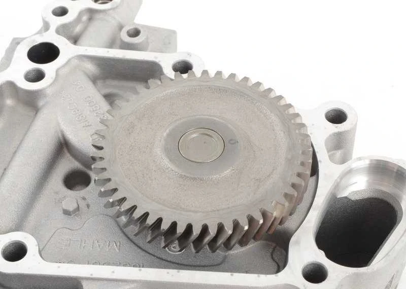 BMW F20 F36 E89 variklio alyvos siurblys originalus 11417610378