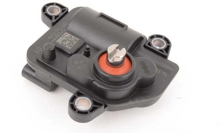 BMW F20 F44 išmetimo vožtuvo valdymo vožtuvas originalus 18308632154