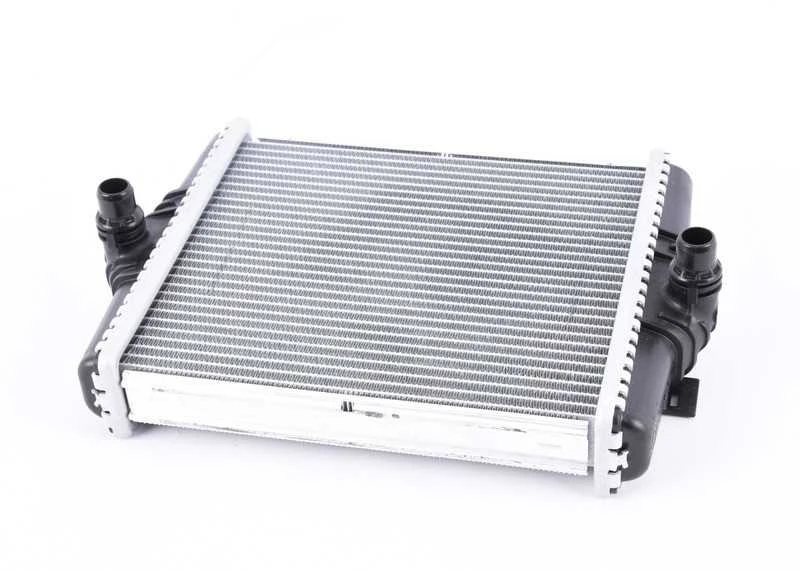 BMW F20 F87 varikliai Nuotolinis radiatorius originalus 17118625447