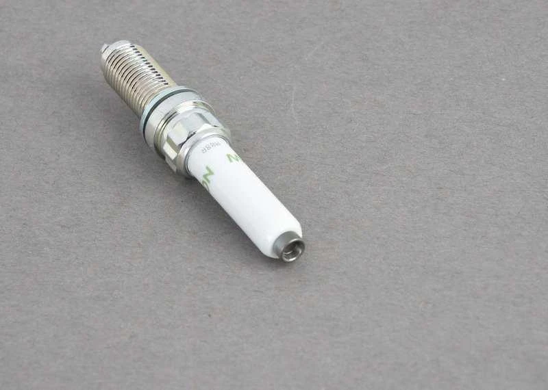 BMW F20 uždegimo žvakė originali 12120040551