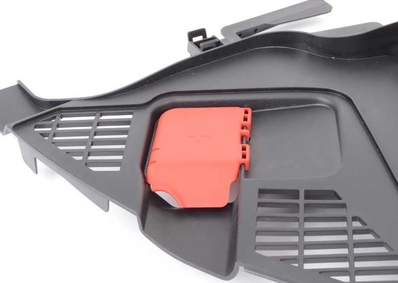 BMW F20 variklio dangčio grotelių skydelis dešinėje pusėje Originalus 64319353040