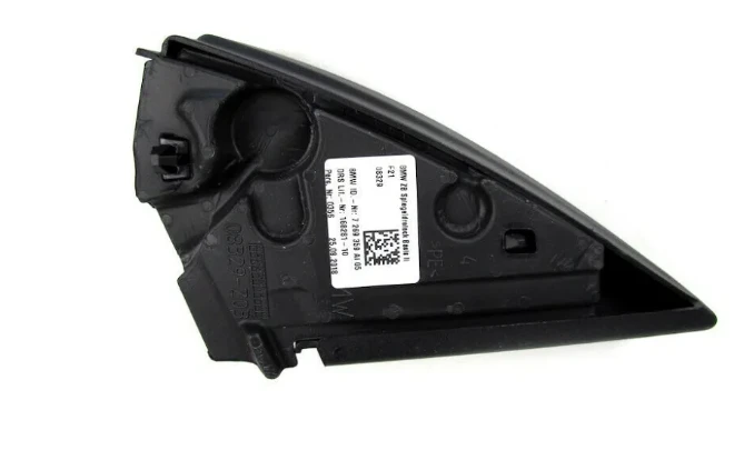 BMW F21 F21 F22 F87 M2 šoninio veidrodžio vidinio kampo dangtelis dešinėje O/s originali 51337269359