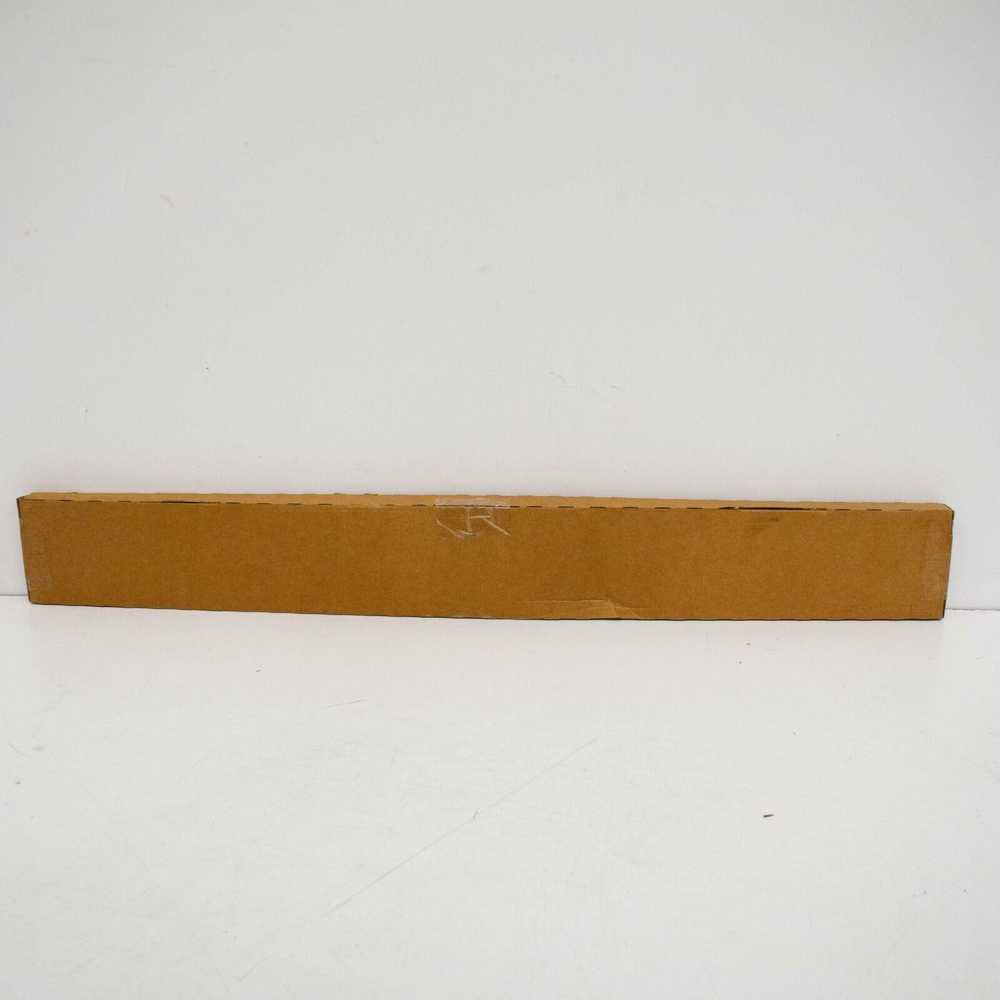 BMW F22 F23 218d 218i 220d 220d 220dX 220i 225d Apdailos strypas Originalus 51117334031