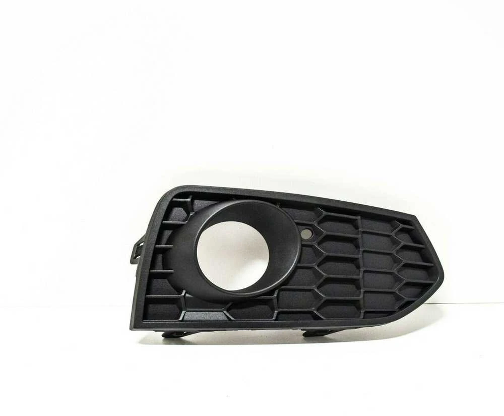 Bmw F22 F23 Priekinis Dešinysis Grotelės Buferis Originalus 51118071246