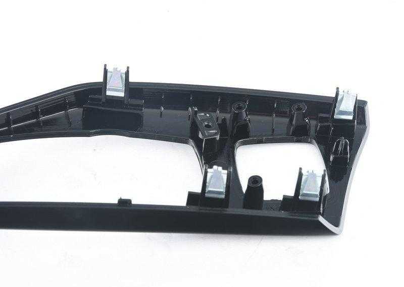 Bmw F23 Juoda Blizgiu Centrinis Konsolės Dekoras Originalus 51169343848