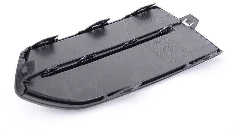 BMW F23 Priekinis Bumperio Grillis Dešinė Originalus 51118061874