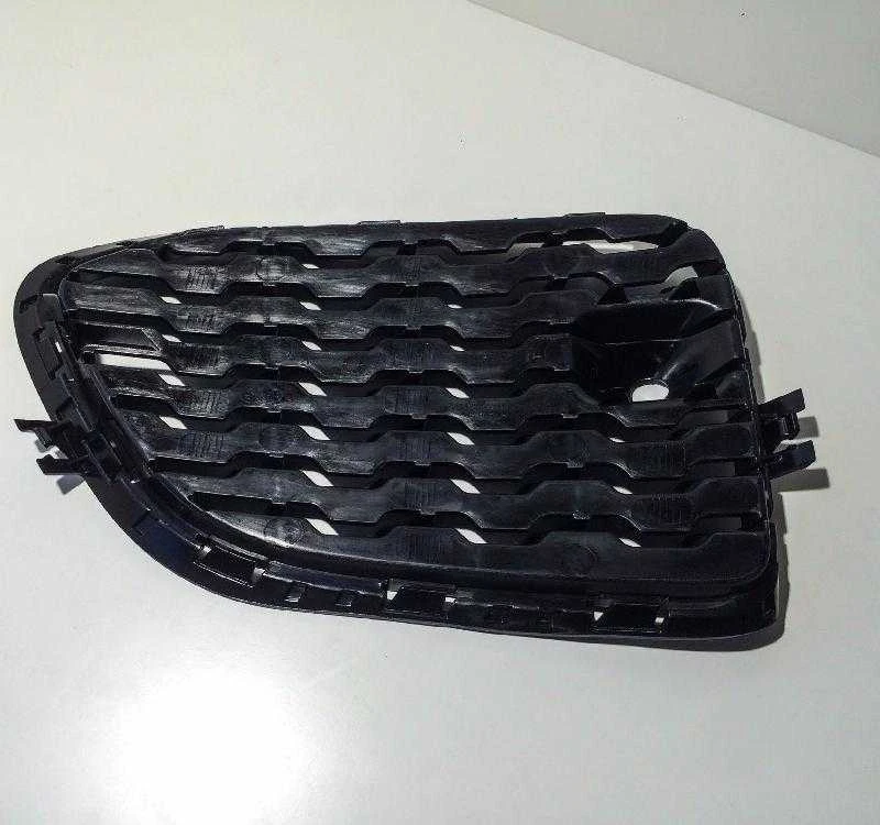 BMW F25 F26 priekinis bamperis, uždarytas M grotelėmis, kairėje pusėje, originalus 51118056941