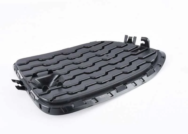 BMW F25 F26 priekinis bamperis, uždarytas M grotelėmis, kairėje pusėje, originalus 51118056941