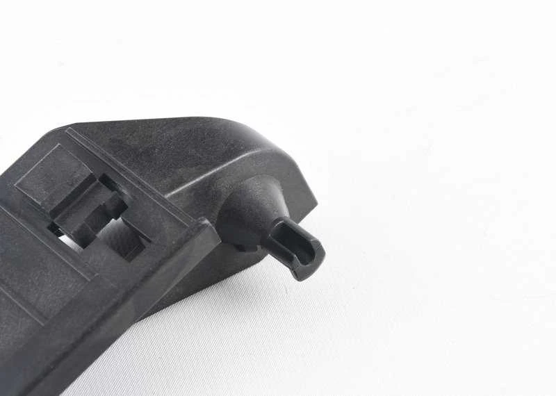 BMW F30 įsiurbimo duslintuvo kairysis kronšteinas originalus 13718515794
