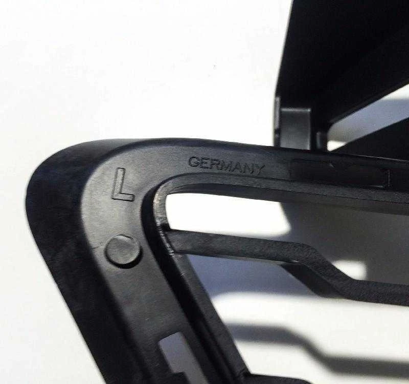 BMW F30 priekinio bamperio grotelės Kairė originali 51118068125