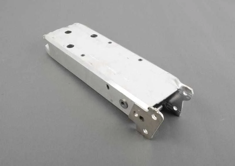 BMW Deformacijos Elementas Priekinis Dešinysis F22 F30 F32 Originalus 51117266196