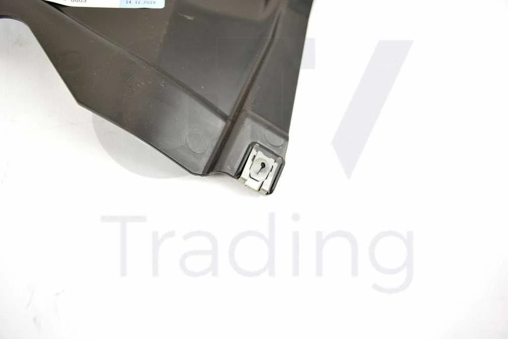 BMW F32 F32 F33 F36 dangtelis apačioje, dešinėje, originalus 51718054552